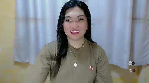 Snapshot of clairewntr_ chatting on 01/13/25, 08:26 CLAIRE online show from 01/13/25, 08:26