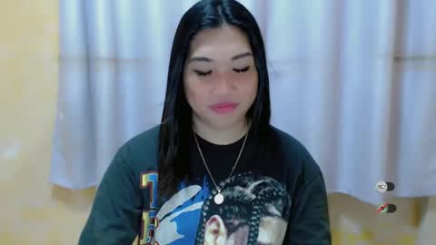 Snapshot of clairewntr_ chatting on 01/23/25, 06:17 CLAIRE online show from 01/23/25, 06:17