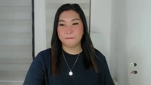 Snapshot of clairewntr_ chatting on 02/12/25, 08:49 CLAIRE online show from 02/12/25, 08:49