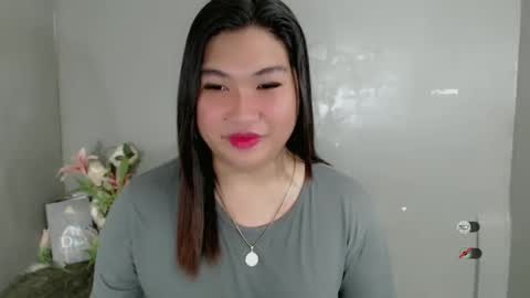 Snapshot of clairewntr_ chatting on 02/16/25, 04:20 CLAIRE online show from 02/16/25, 04:20
