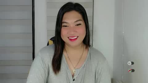Snapshot of clairewntr_ chatting on 02/24/25, 10:15 CLAIRE online show from 02/24/25, 10:15