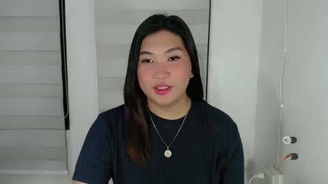 Snapshot of clairewntr_ chatting on 02/26/25, 10:36 CLAIRE online show from 02/26/25, 10:36