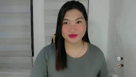 Snapshot of clairewntr_ chatting on 03/02/25, 05:36 CLAIRE online show from 03/02/25, 05:36