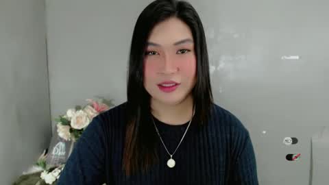 Snapshot of clairewntr_ chatting on 03/11/25, 05:57 CLAIRE online show from 03/11/25, 05:57