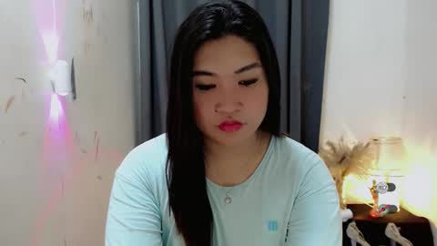 Snapshot of clairewntr_ chatting on 09/14/25, 06:01 CLAIRE online show from 09/14/25, 06:01
