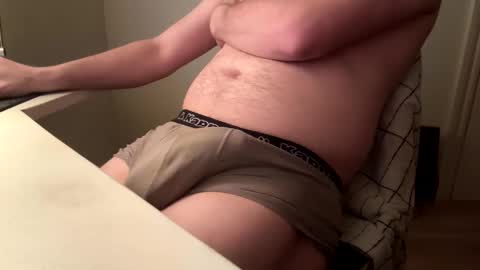 Snapshot of clamshive7 chatting on 10/09/25, 02:31 clamshive7 online show from 10/09/25, 02:31