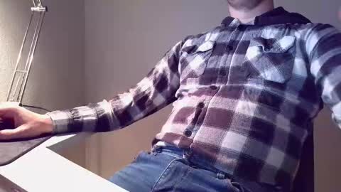 clamshive7 online show from 01/09/26, 09:49