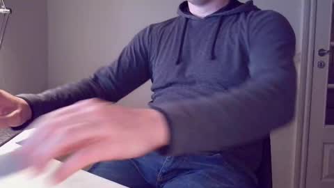 clamshive7 online show from 01/18/26, 04:16