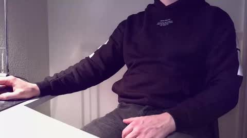 clamshive7 online show from 04/16/26, 01:28