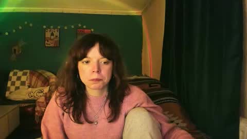 Snapshot of clancyosbourne chatting on 11/28/25, 10:56 Clancy online show from 11/28/25, 10:56