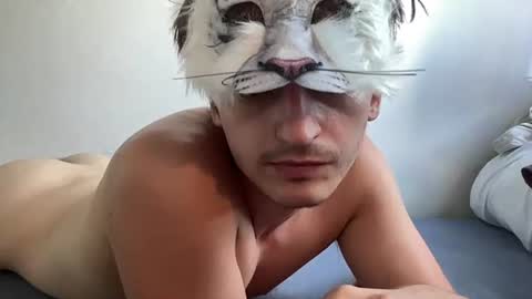 clapycat online show from 07/10/26, 01:14