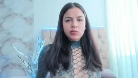Clara4w online show from 05/09/26, 11:59