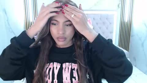 Clara  online show from 09/11/25, 08:31