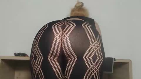 Clara online show from 03/01/26, 01:13