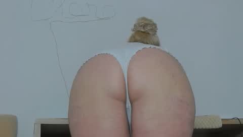 Clara online show from 05/16/26, 09:24