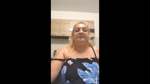 Clara online show from 06/10/26, 12:22