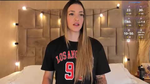 Snapshot of claradelmar_ chatting on 11/21/25, 10:25 Clara del mar online show from 11/21/25, 10:25