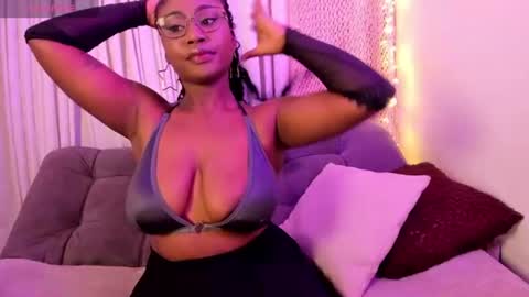 Clara online show from 08/05/26, 10:07