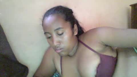 Snapshot of clarah0123 chatting on 02/07/25, 10:08 Clarah0123 online show from 02/07/25, 10:08