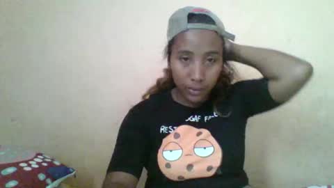 Snapshot of clarah0123 chatting on 10/14/25, 08:37 Clarah0123 online show from 10/14/25, 08:37