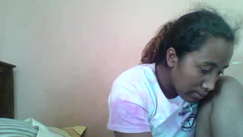 Snapshot of clarah0123 chatting on 10/21/25, 11:11 Clarah0123 online show from 10/21/25, 11:11