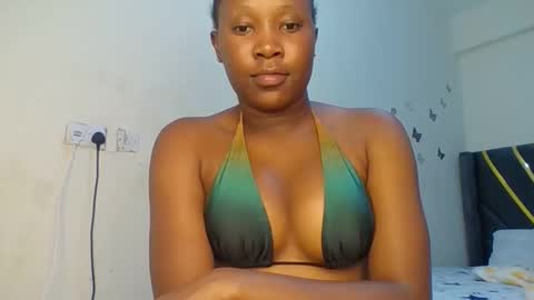 clara11 online show from 03/18/26, 09:40