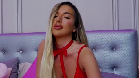 ClaraHazel online show from 02/17/25, 04:31