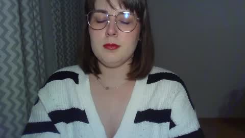 Clara online show from 04/17/26, 07:28