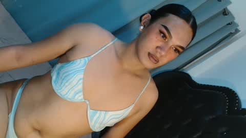 Snapshot of clarissa_swet chatting on 08/01/26, 10:36 clarissa online show from 08/01/26, 10:36