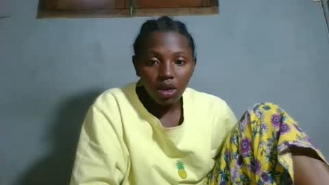 clarisse98 online show from 11/10/25, 02:05