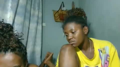 clarisse98 online show from 12/02/25, 02:56