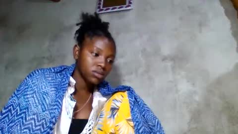 clarisse98 online show from 05/04/26, 06:42