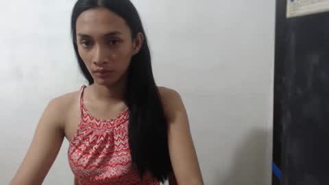 Snapshot of clarita_123 chatting on 05/25/26, 12:22 clarita_123 online show from 05/25/26, 12:22
