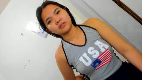 Snapshot of clarita_moore1000 chatting on 03/11/25, 12:54 Rita online show from 03/11/25, 12:54
