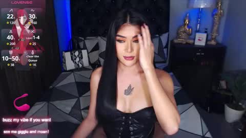 Snapshot of clarizamolina chatting on 01/23/25, 02:17 Clariza online show from 01/23/25, 02:17