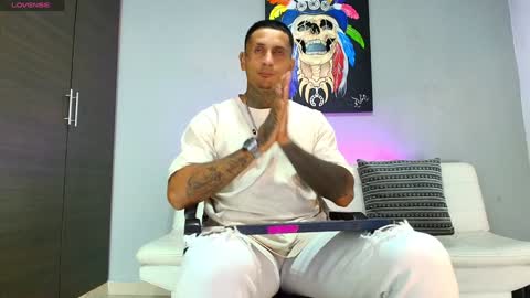 Juanpaindependent model online show from 02/08/25, 12:39