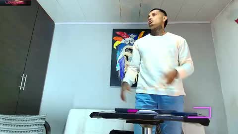 Juanpaindependent model online show from 02/15/25, 01:05