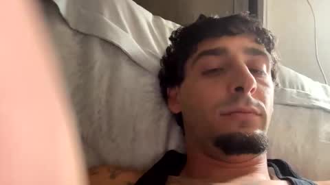 Snapshot of clarkshammer95 chatting on 03/01/26, 04:42 clarkshammer95 online show from 03/01/26, 04:42