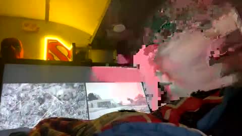 Snapshot of clarkshammer95 chatting on 03/25/26, 03:56 clarkshammer95 online show from 03/25/26, 03:56