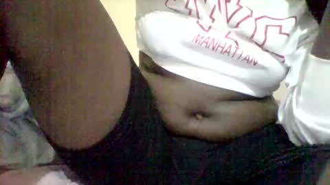 Snapshot of classic_carmen chatting on 11/17/25, 09:26 carmen online show from 11/17/25, 09:26