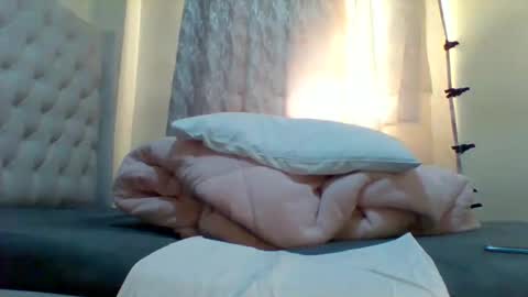 Snapshot of classic_carmen chatting on 05/27/26, 04:42 carmen online show from 05/27/26, 04:42