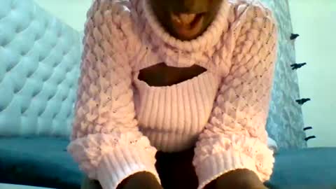 Snapshot of classic_carmen chatting on 05/30/26, 12:08 carmen online show from 05/30/26, 12:08