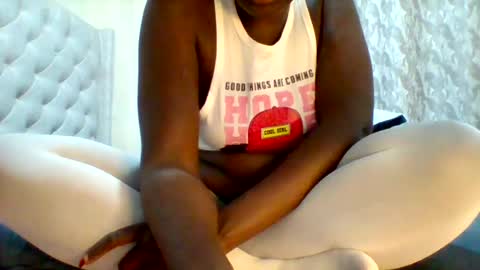 Snapshot of classic_carmen chatting on 06/14/26, 02:24 carmen online show from 06/14/26, 02:24