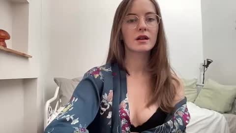 classyandgirly online show from 02/18/26, 08:16