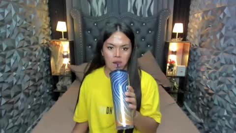 Snapshot of classytssarafin chatting on 01/15/25, 10:57 Samira Sarafin online show from 01/15/25, 10:57