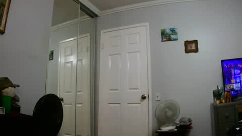Snapshot of claudia1964 chatting on 02/27/25, 01:59 Claudia online show from 02/27/25, 01:59