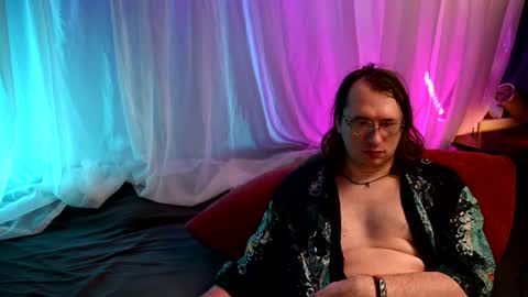 Claudia Cyberfox and Elon online show from 06/29/26, 08:20