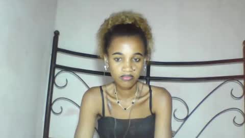 claudianne online show from 04/10/26, 07:40