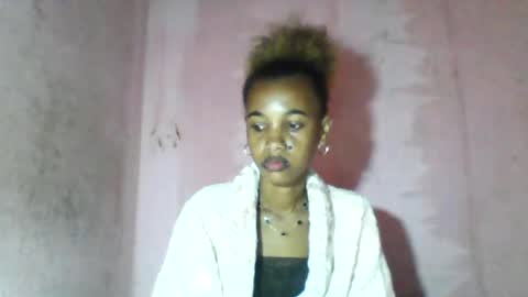 Snapshot of claudiannah chatting on 06/26/26, 03:33 claudianne online show from 06/26/26, 03:33