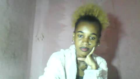 Snapshot of claudiannah chatting on 06/26/26, 03:38 claudianne online show from 06/26/26, 03:38